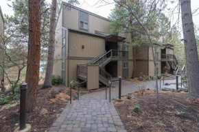 Ski House 225
